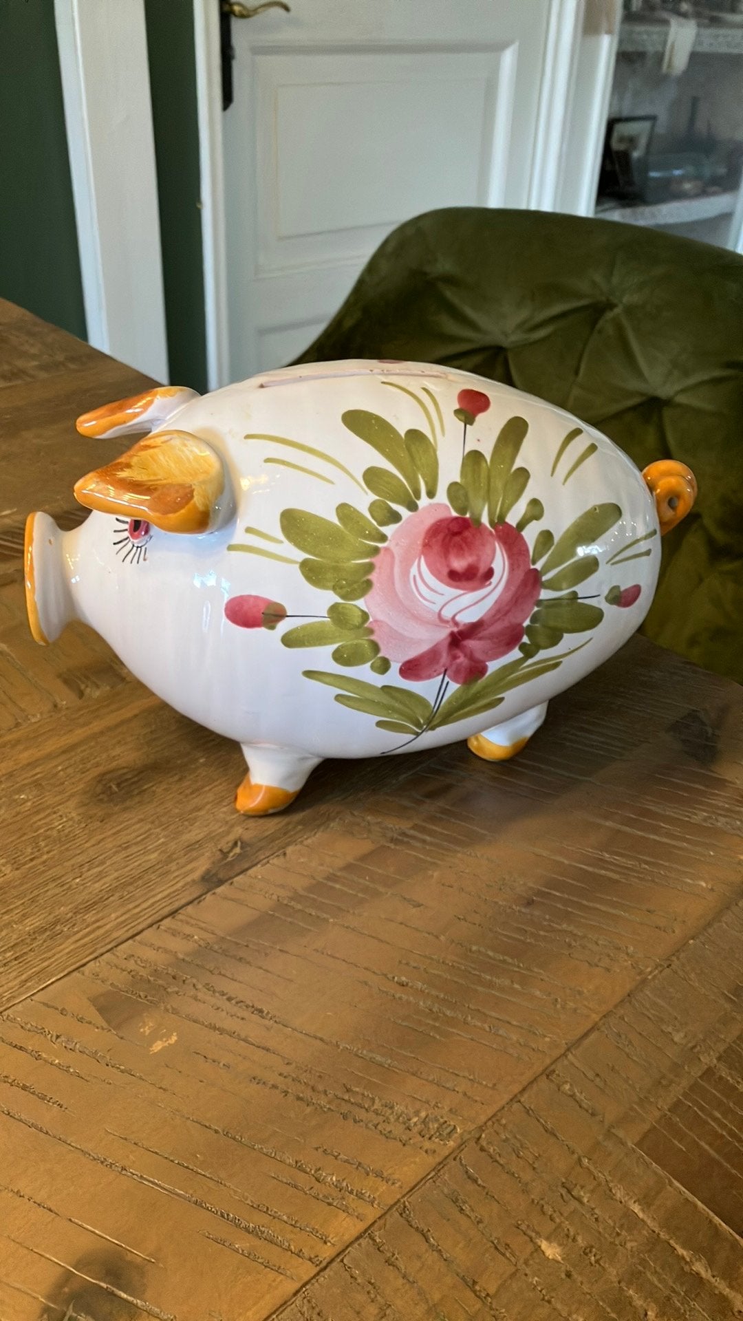 Vintage  aardewerk spaarpot spaarvarken roze bloem Italië., Ophalen of Verzenden, Zo goed als nieuw, Steen, Aardewerk of Keramiek