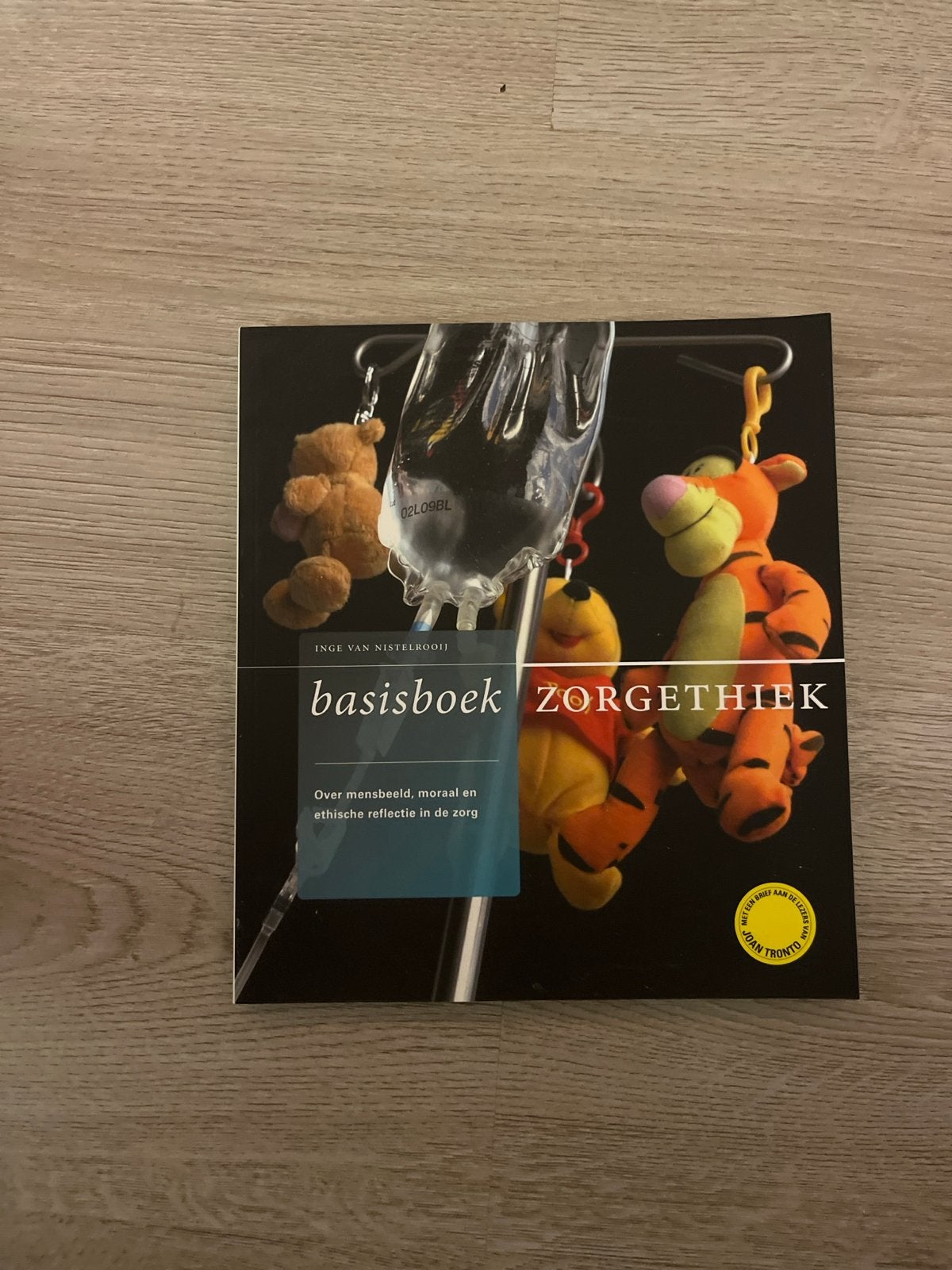 Basisboek Zorgethiek - Inge van Nistelrooij, Ophalen, Zo goed als nieuw, Overige niveaus