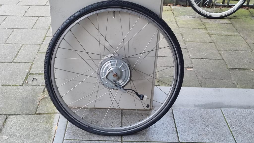 Voorwiel met motor voor elektrische fiets, Fietsen en Brommers, Fietsonderdelen, Gebruikt, Bafang, Aluminium, Ophalen