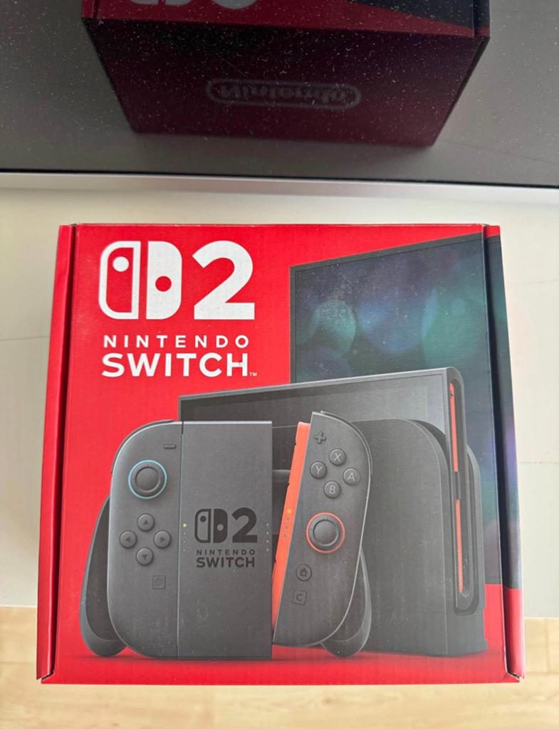 NITENDO SWITCH 2 NIEUW IN DOOS‼️, Spelcomputers en Games, Spelcomputers | Nintendo Switch, Nieuw, Switch Original, Met 2 controllers