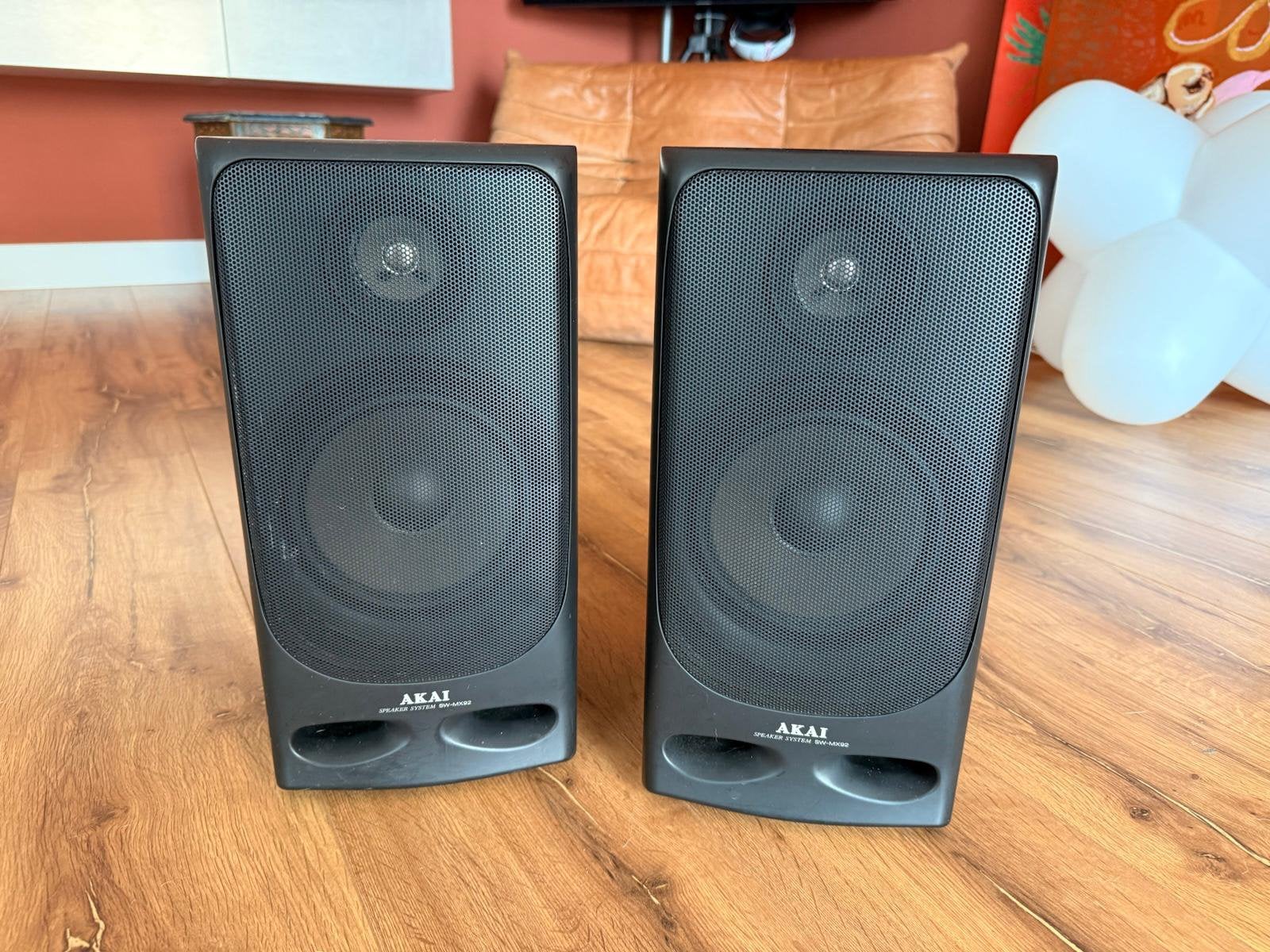 Akai Speakers, Ophalen of Verzenden, Zo goed als nieuw, Minder dan 60 watt, Overige merken