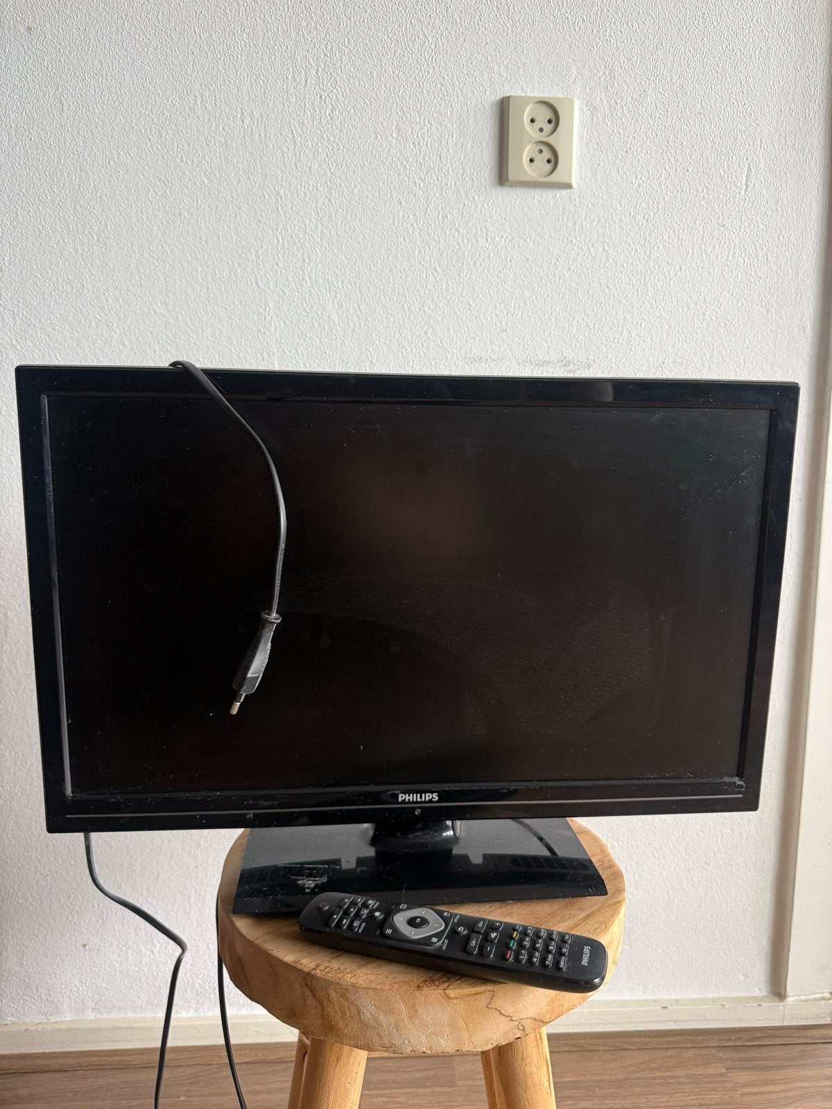 Philips LED TV - 55 cm (22 inch), Audio, Tv en Foto, Televisies, Ophalen, Philips, 50 Hz, 40 tot 60 cm