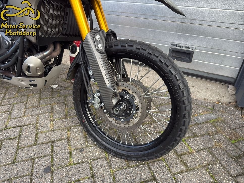 YAMAHA TENERE 700 AKRA QS BTW MOTOR (bj 2025), 2 cilinders, Motorrijbewijs A, Bedrijf, Onbekend
