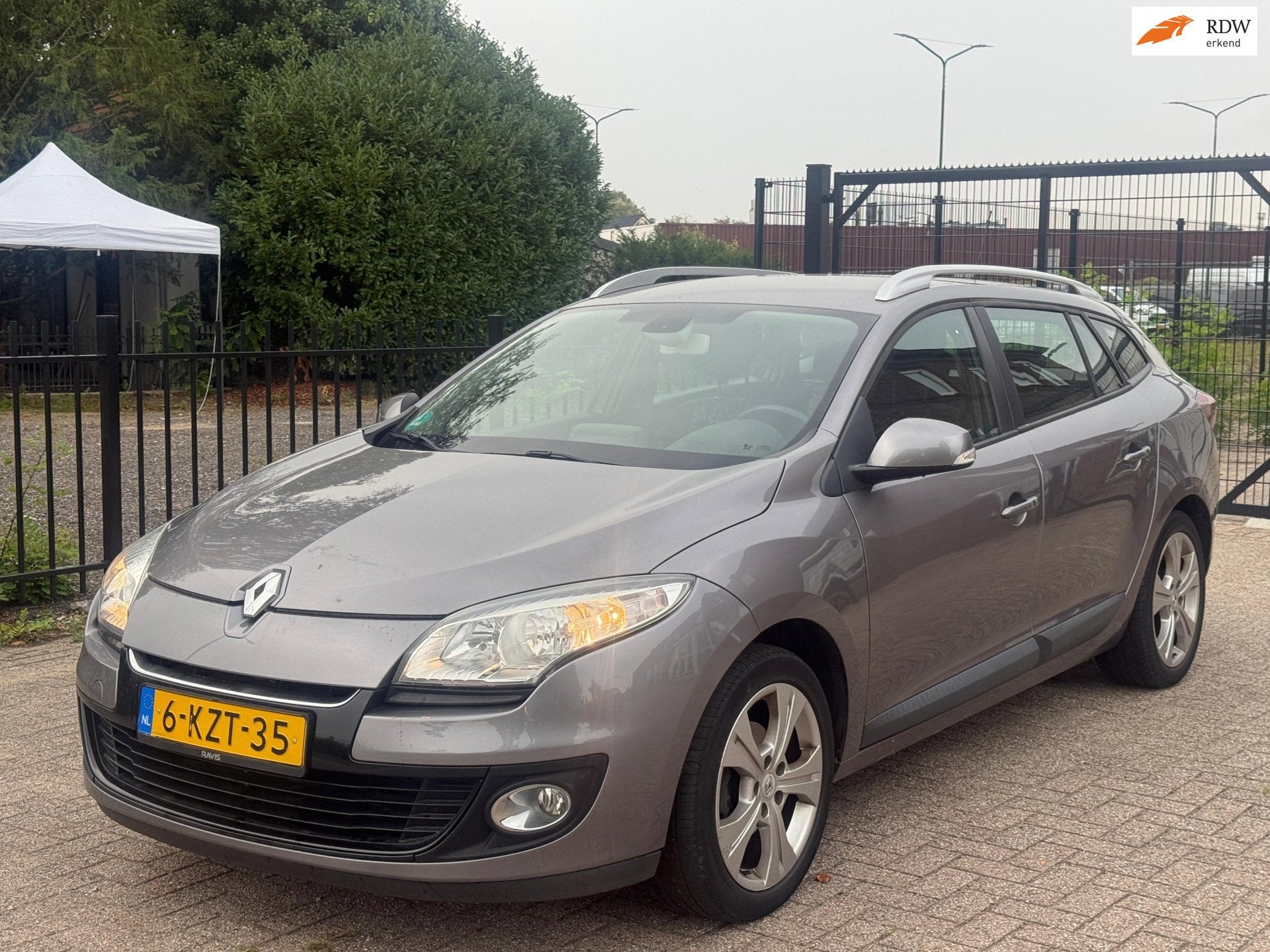 Renault Mégane Estate 1.2 TCe Expression Lees Tekst