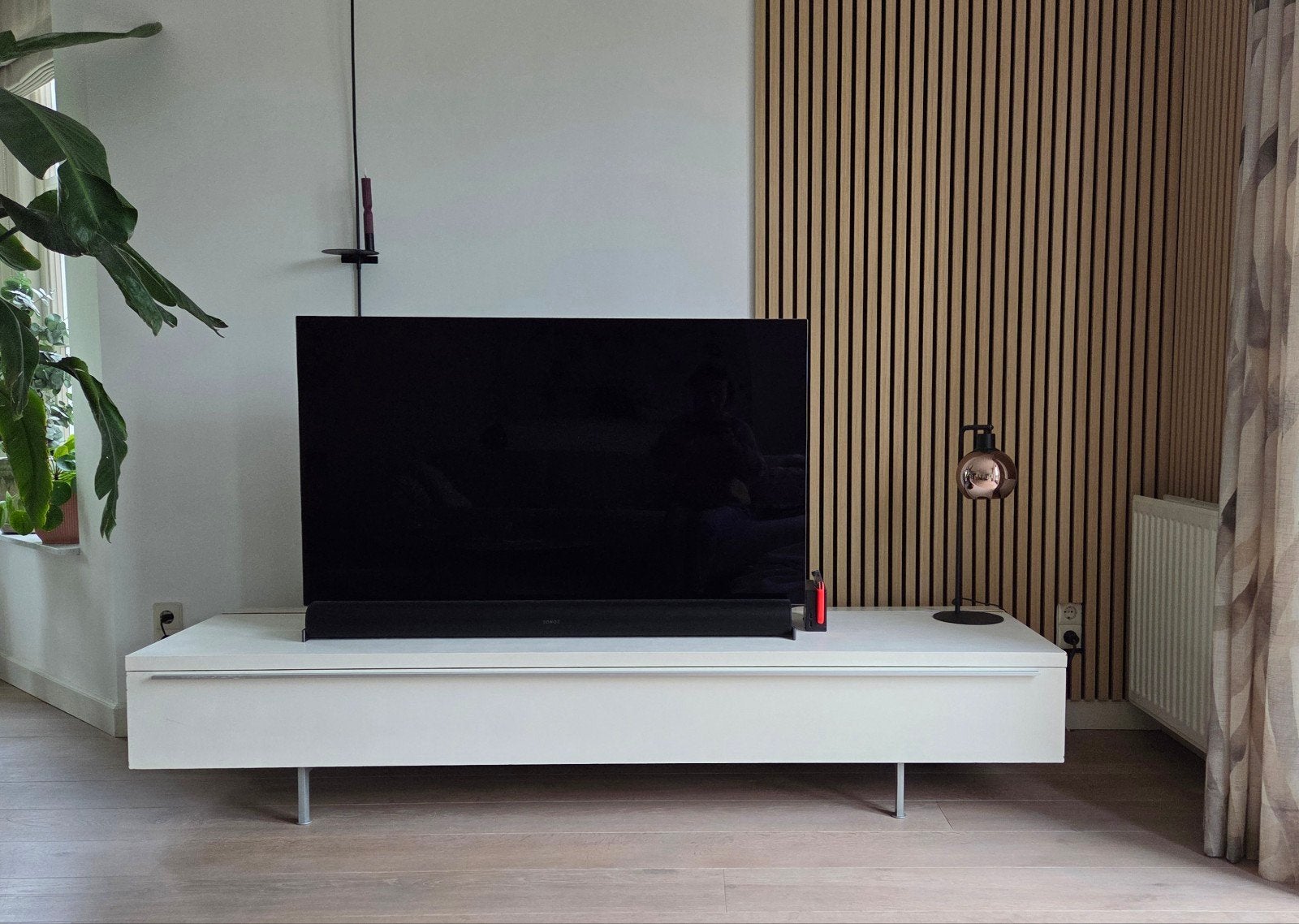Tv meubel, Huis en Inrichting, Kasten | Televisiemeubels, Ophalen, Gebruikt, 200 cm of meer, Minder dan 100 cm