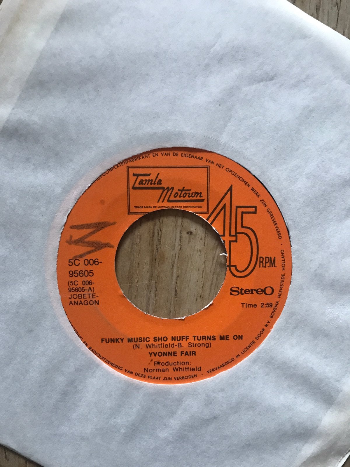 Yvonne fair / funky music show nuff turns me on / motown, Ophalen of Verzenden, Zo goed als nieuw, Pop