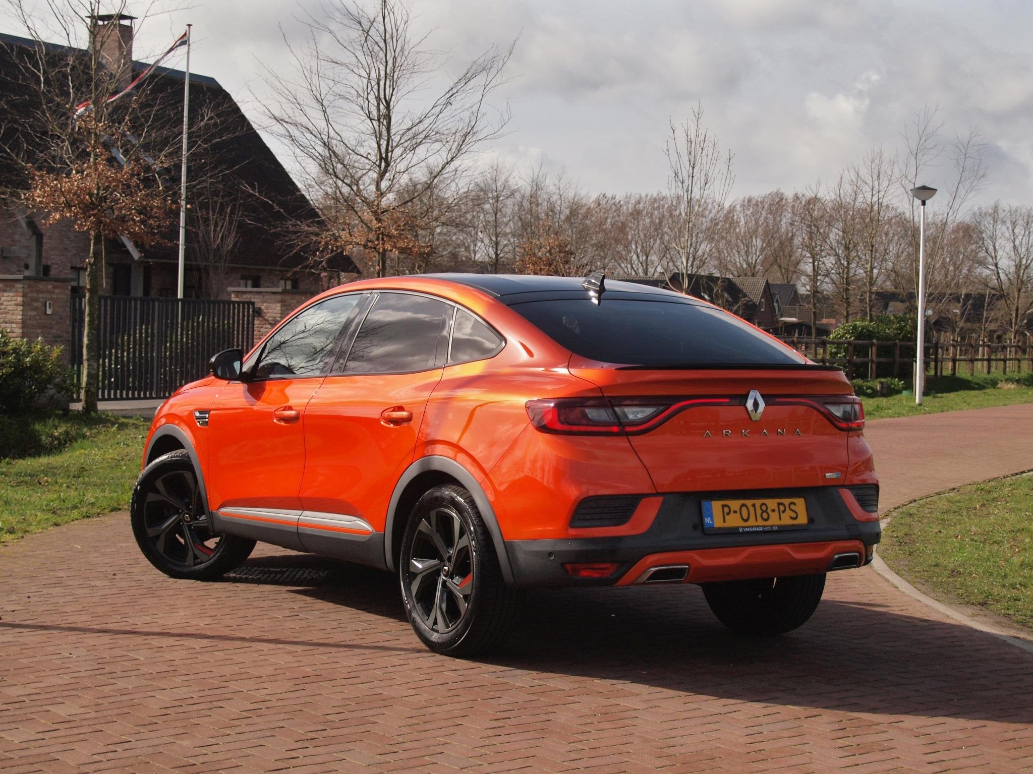 Renault Arkana 1.6 E-Tech Hybrid 145 R.S. Line | Camera | Cr, Gebruikt, Euro 6, Origineel Nederlands, 760 kg