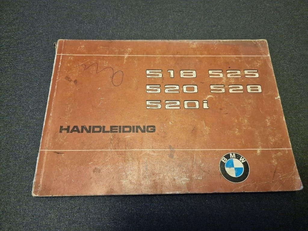 BMW 518 520i 525 528 Handleiding (1975), Auto diversen, Ophalen