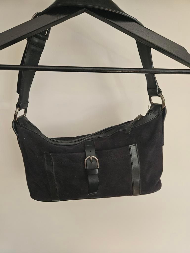 Esprit Zwarte Suède Look Schoudertasje, Ophalen of Verzenden