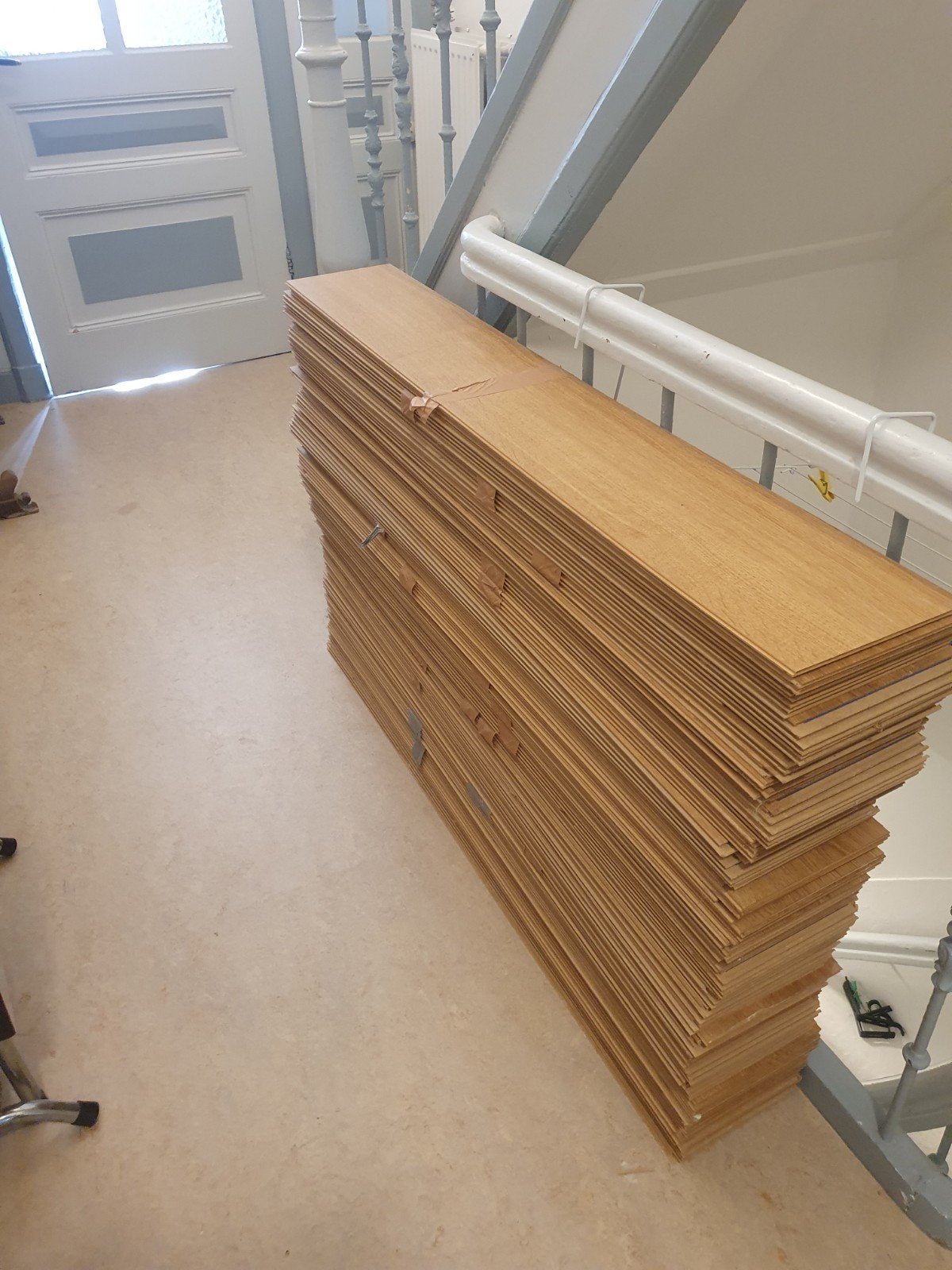 Laminaat - Licht eiken, ~30m2, 120 planken, Ophalen, Gebruikt, 50 tot 150 cm, 10 m² of meer