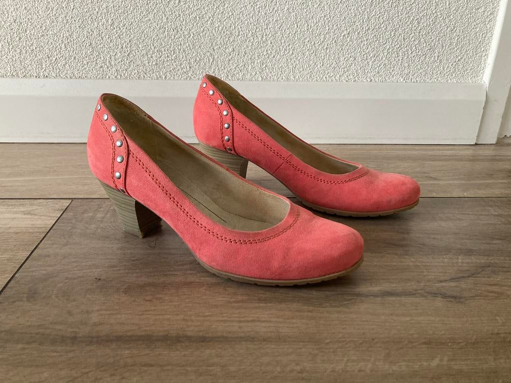 Koraal roze pumps maat 38 houten hak, Pumps, Ophalen of Verzenden, Zo goed als nieuw, Roze