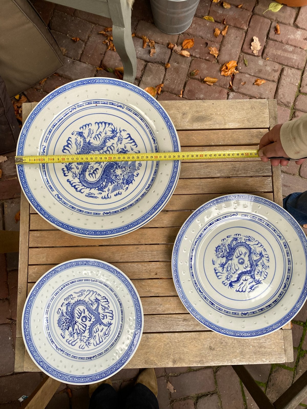 Set van 31 Chinese rijstkorrel porseleinen borden met draak, Ophalen