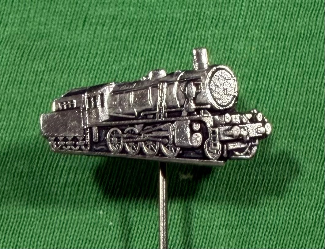 Speldje locomotief, Ophalen of Verzenden, Zo goed als nieuw, Overige onderwerpen