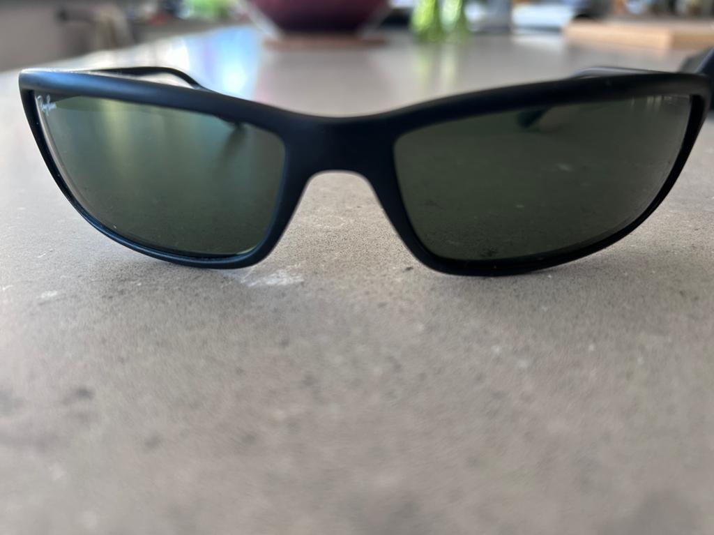 Ray Ban zonnebril Heren, Zonnebril, Zwart, Ophalen of Verzenden, Zo goed als nieuw