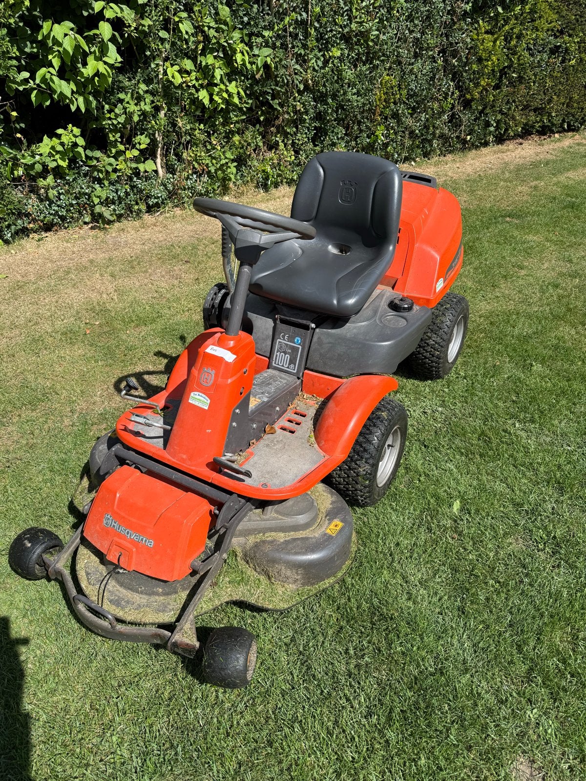 Husqvarna R13C Zitmaaier - Krachtige en Wendbare Grasmaaier, Ophalen, Cirkelmaaier, Gebruikt, Mulchfunctie