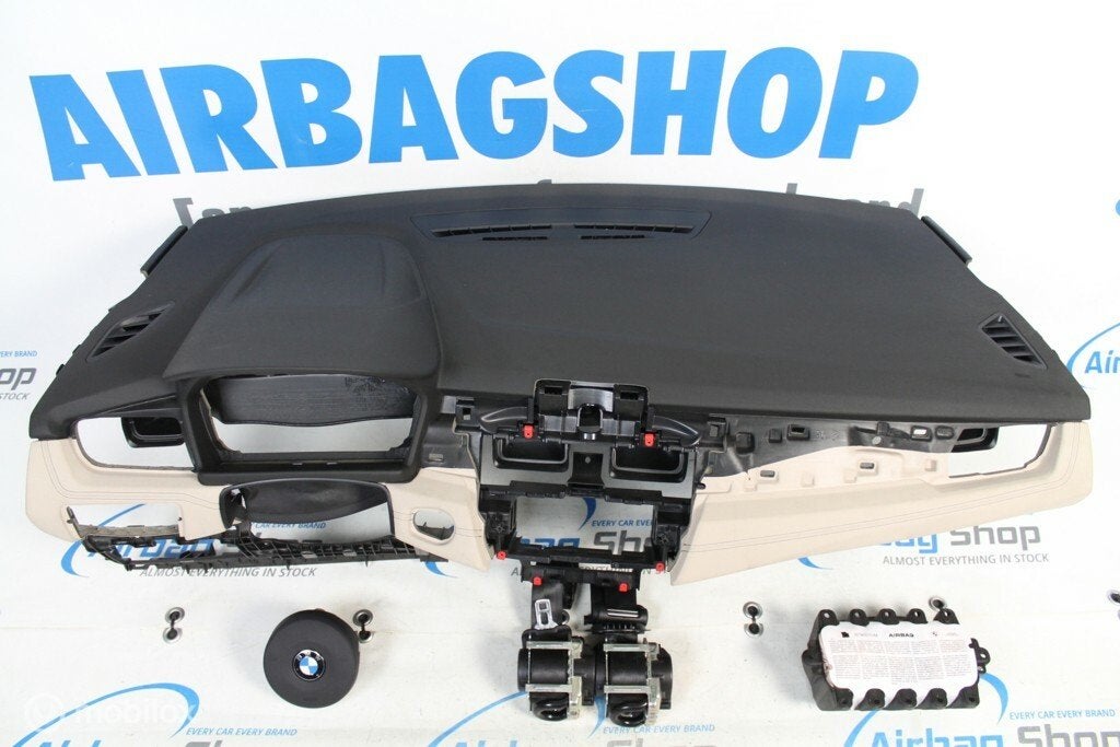 Airbag set - Dashboard M beige zwarte stiksel BMW 2 F45 F46, Gebruikt, Ophalen of Verzenden