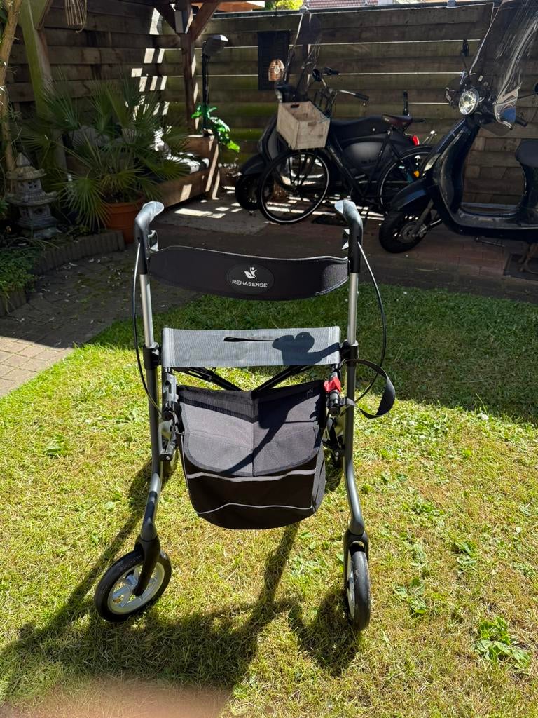 REHASENSE rollator met garantie, Diversen, Rollators, Ophalen, Opvouwbaar, Gebruikt
