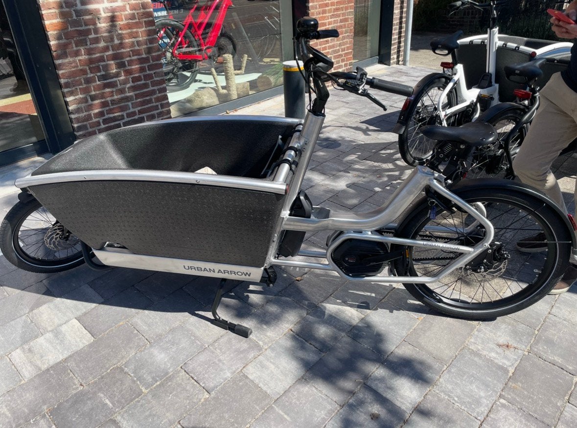 Urban Arrow Family Anniversary – 10th Anniversary – 4.000 km, Ophalen, Zo goed als nieuw