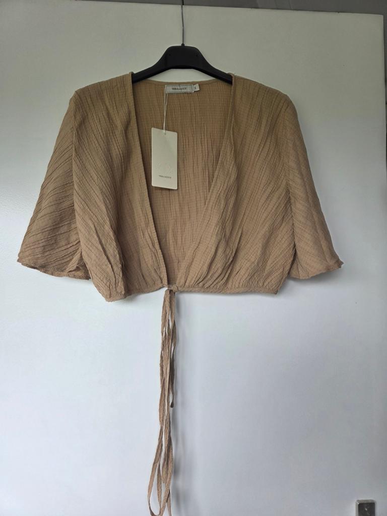 Vera & Lucy Taupe Bolero Maat S - Nieuw met kaartjes, Vera & Lucy Fashion, Beige, Nieuw, Ophalen of Verzenden