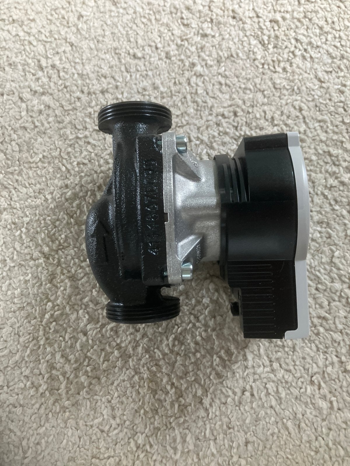 Nieuwe Wilo Circulatiepomp voor Vloerverwarming, Ophalen, Nieuw