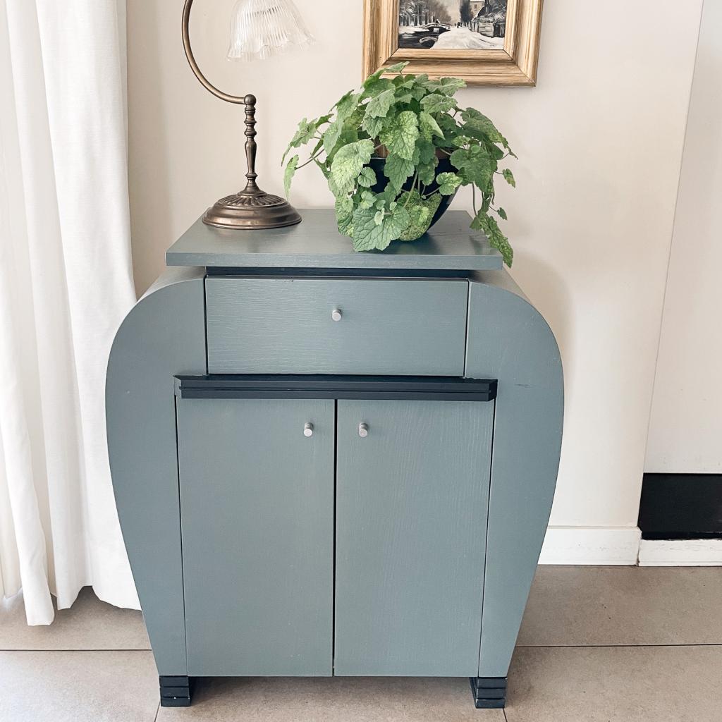 Handgemaakte Wandkast in Vintage Art Deco Stijl, Dressoir, Ophalen, Met deur(en), Eikenhout, Nieuw