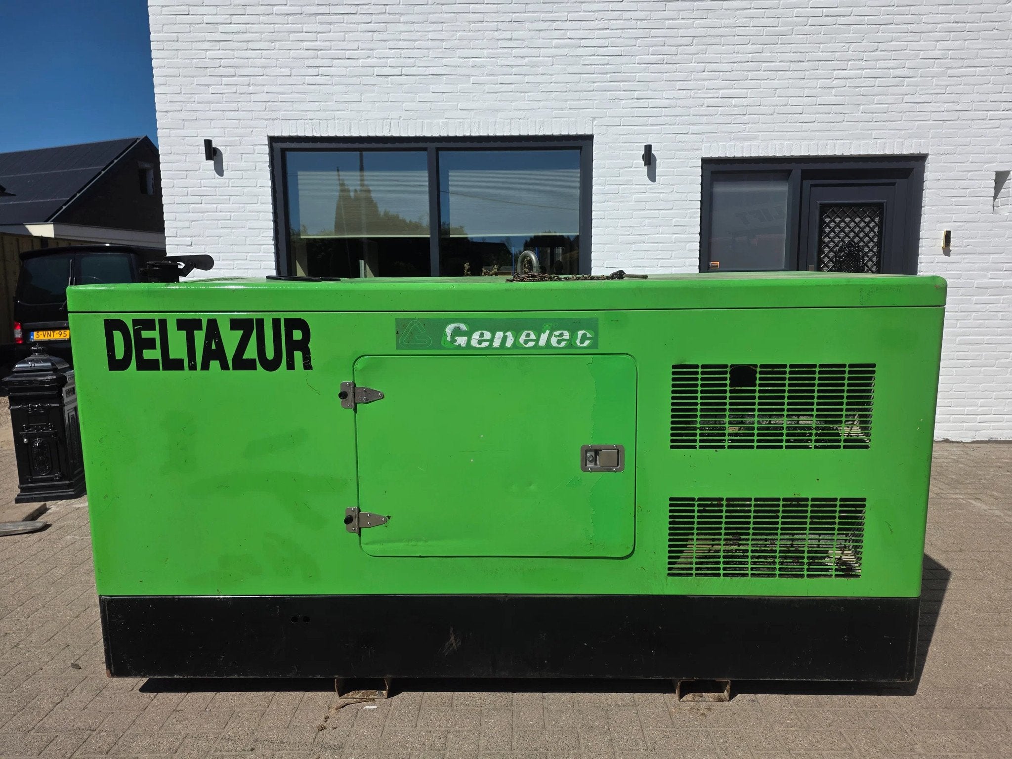Atlas-Copco Genelac 100 kva generator aggregaat iveco