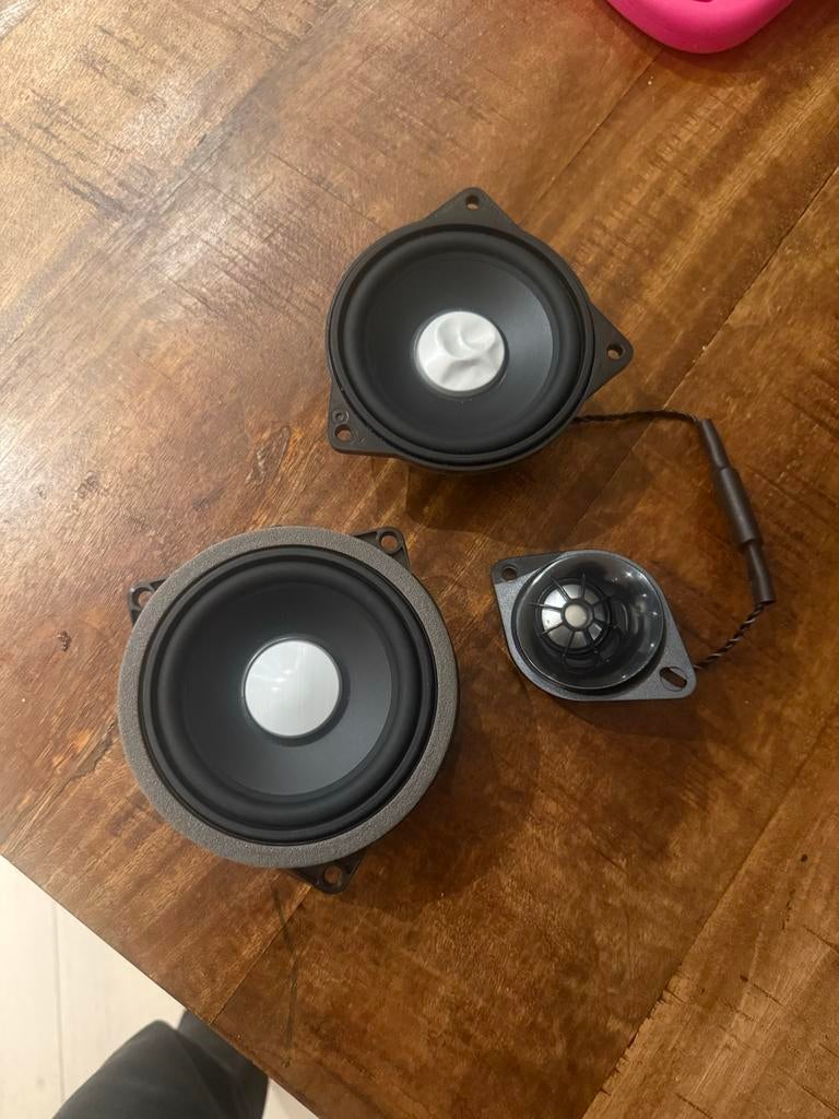 BMW F-serie Harman Kardon speakerset, Auto diversen, Autospeakers, Ophalen of Verzenden, Zo goed als nieuw