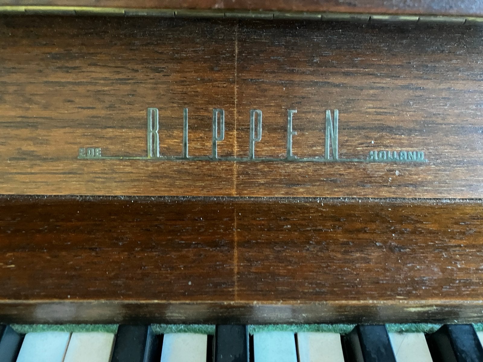 Foto 2 van Rippen Piano