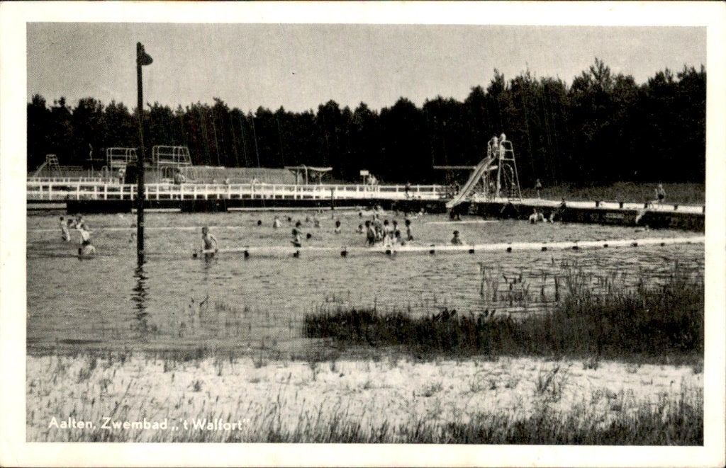 Aalten - Zwembad - t Walfort, Ophalen of Verzenden, 1940 tot 1960, Gelopen, Gelderland