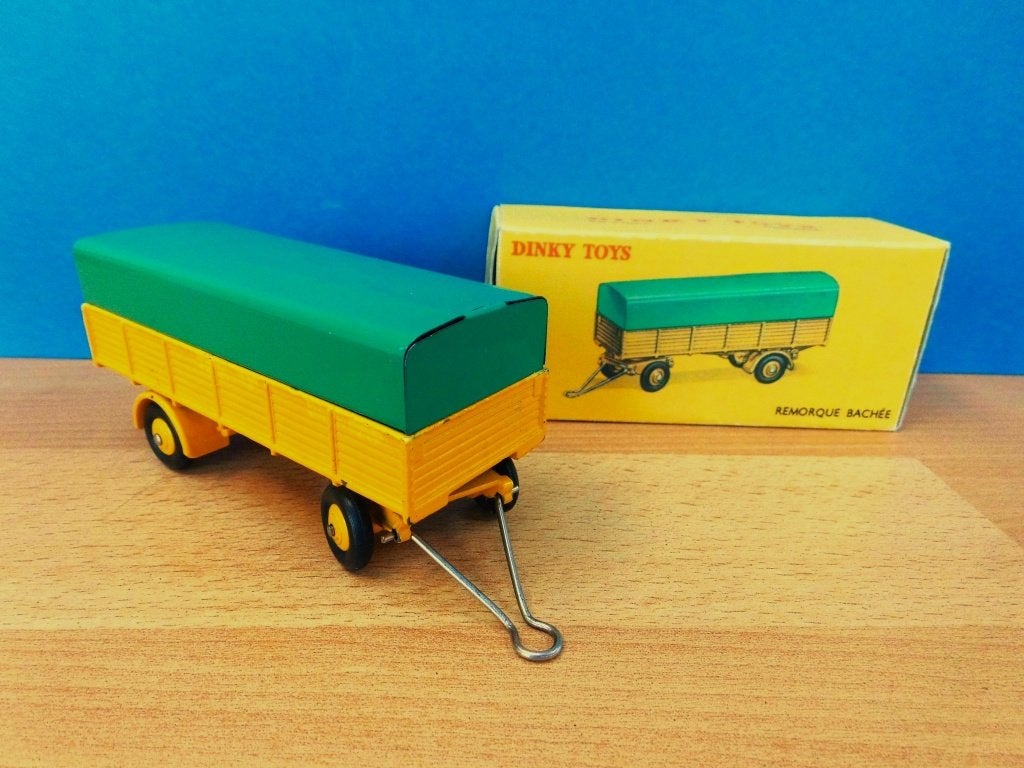 Dinky Toys Frankrijk No. 70 grote aanhangwagen met doosje, Ophalen of Verzenden, Zo goed als nieuw, Bus of Vrachtwagen, Dinky Toys