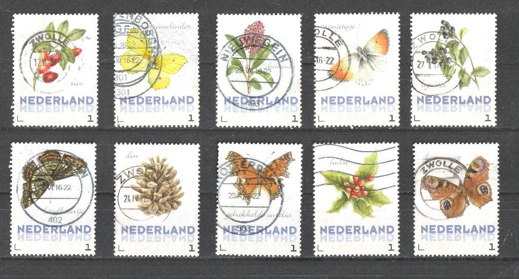 70 B  Janneke Brinkman vier x de serie   40 zegels, Postzegels en Munten, Postzegels | Volle albums en Verzamelingen, Verzenden