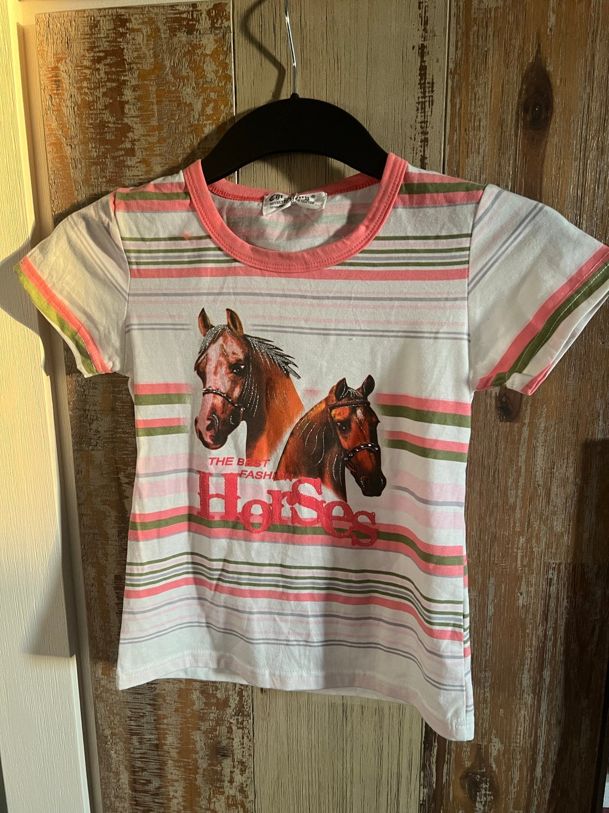 Nieuw T-shirt korte mouw met paardenprint - Chi Long, Ophalen of Verzenden, Nieuw, Meisje, Shirt of Longsleeve