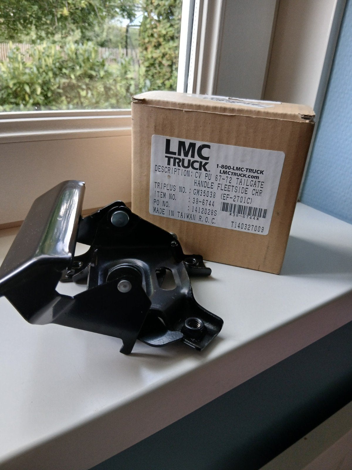 Achterklep handgreep LMC Truck Chevrolet/GMC C/K 67-72, Auto-onderdelen, Achterklep, Nieuw, Ophalen of Verzenden, Achter