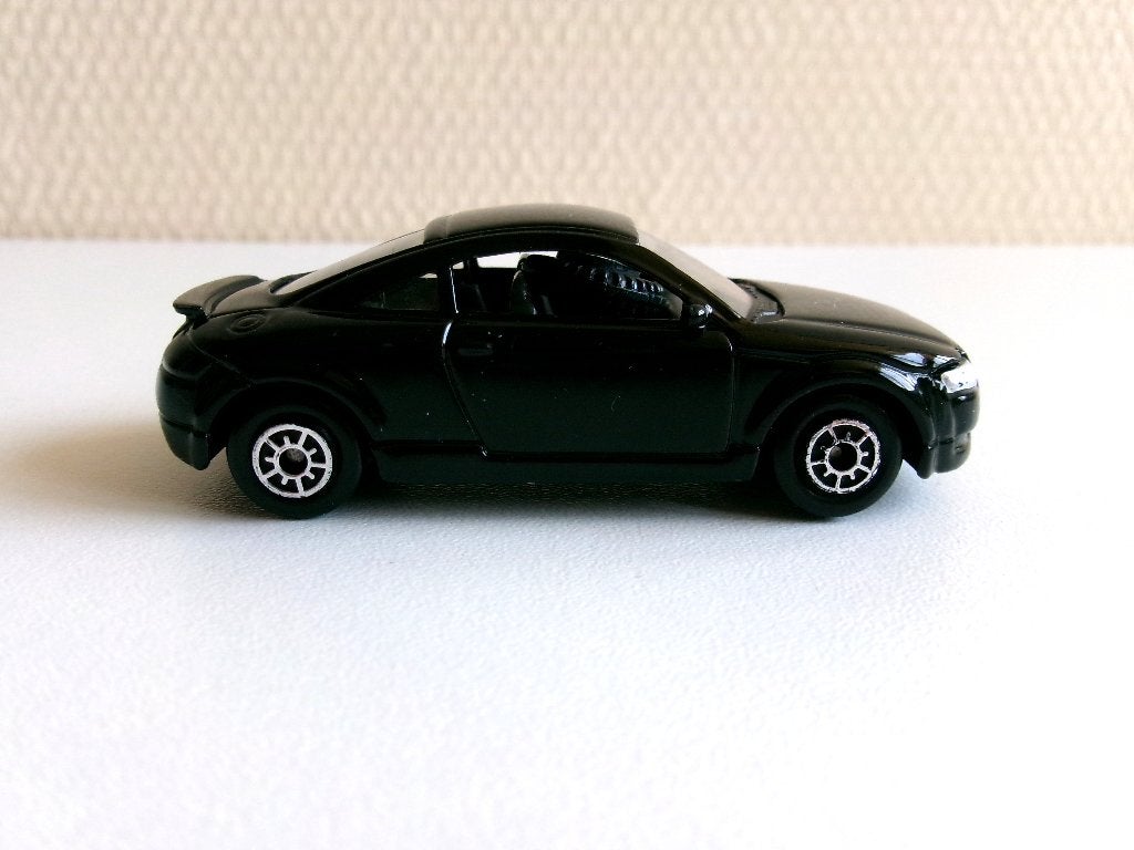 Audi TT zwart 1:60 Welly (geen ovp), Ophalen of Verzenden, Gebruikt, Auto