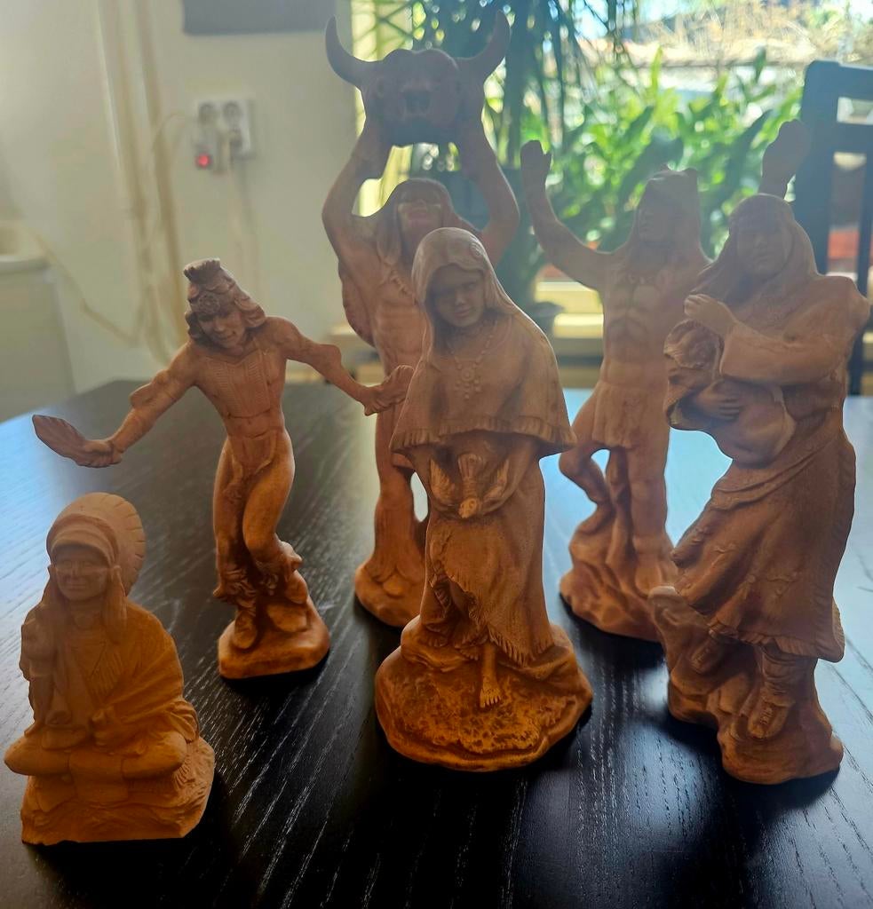 Beeldengroep indianen, Ophalen