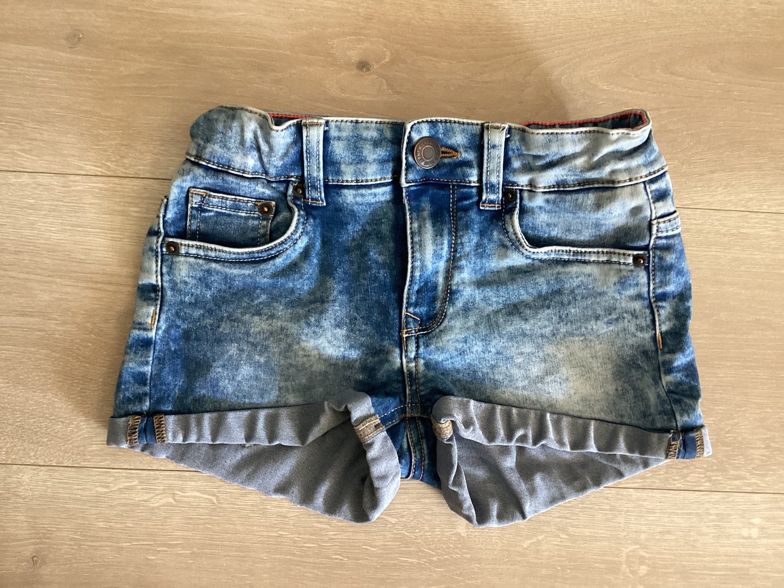 Spijkerbroek korte broek maat 12 Cars, Ophalen of Verzenden, Zo goed als nieuw, Meisje, Broek