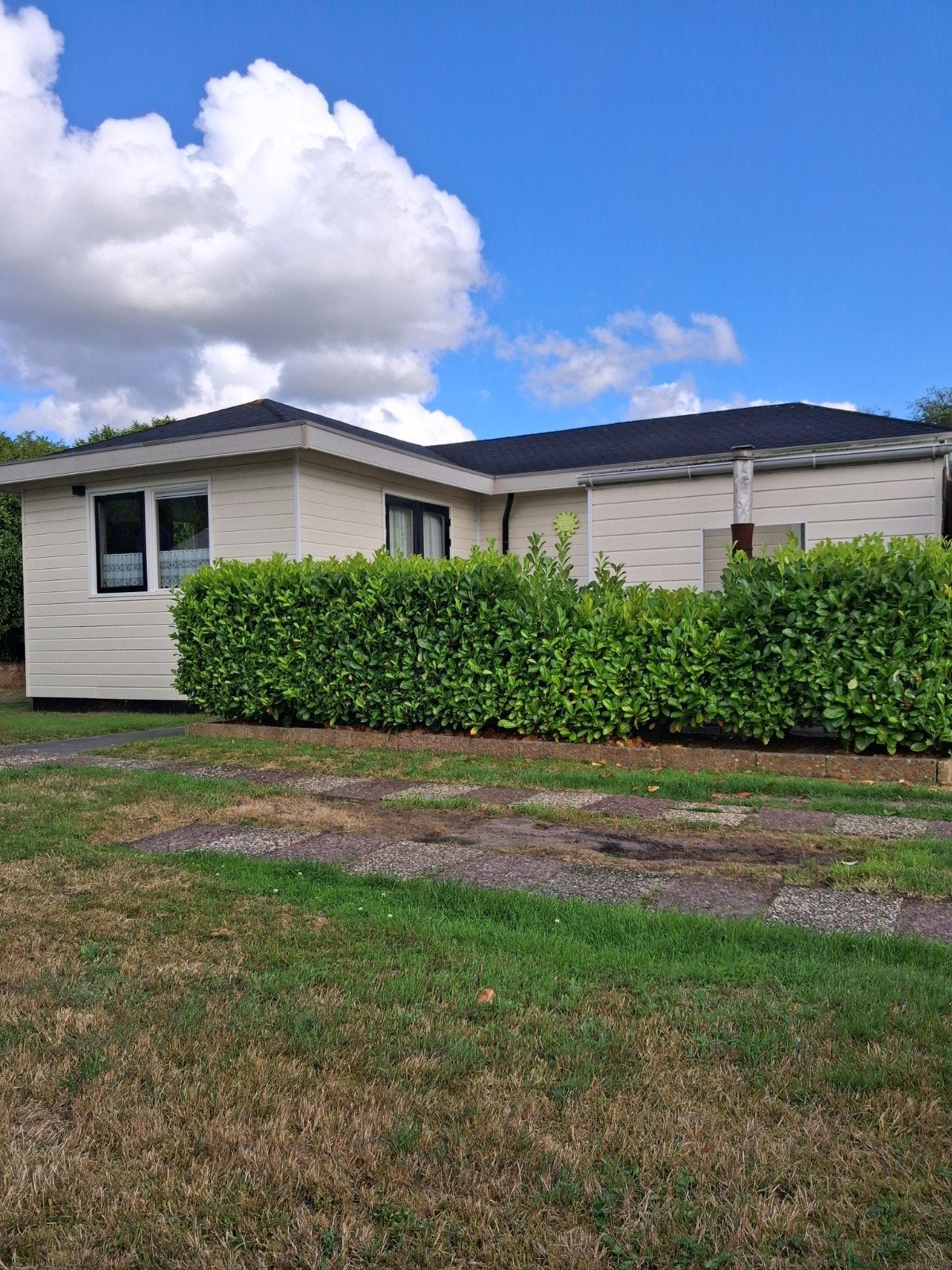 Chalet 56 m2 op groot perceel in Zorgvlied, 2 slaapkamers, Verkoop zonder makelaar, Chalet, 56 m²