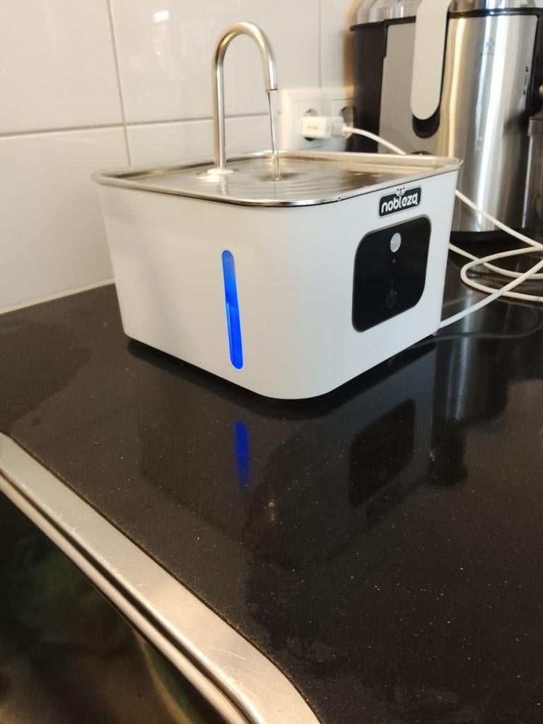 Nobleza waterfontein met filter kat nieuw in doos, ., Nobleza, Nieuw, Ophalen of Verzenden