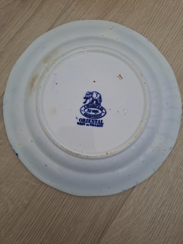 Let op: Frans (niet petrus) Regout 'Oriental' bord., Antiek en Kunst, Ophalen of Verzenden