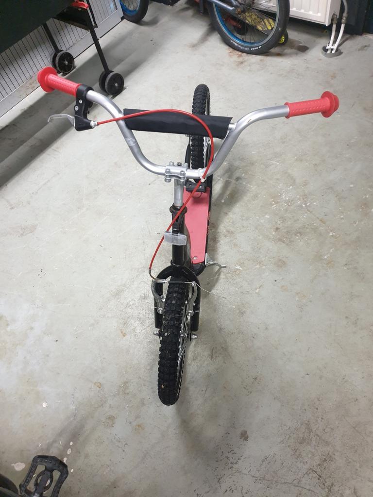 Volare Step 16 inch, Fietsen en Brommers, Steps, Ophalen, Gebruikt, Gewone step, Volare