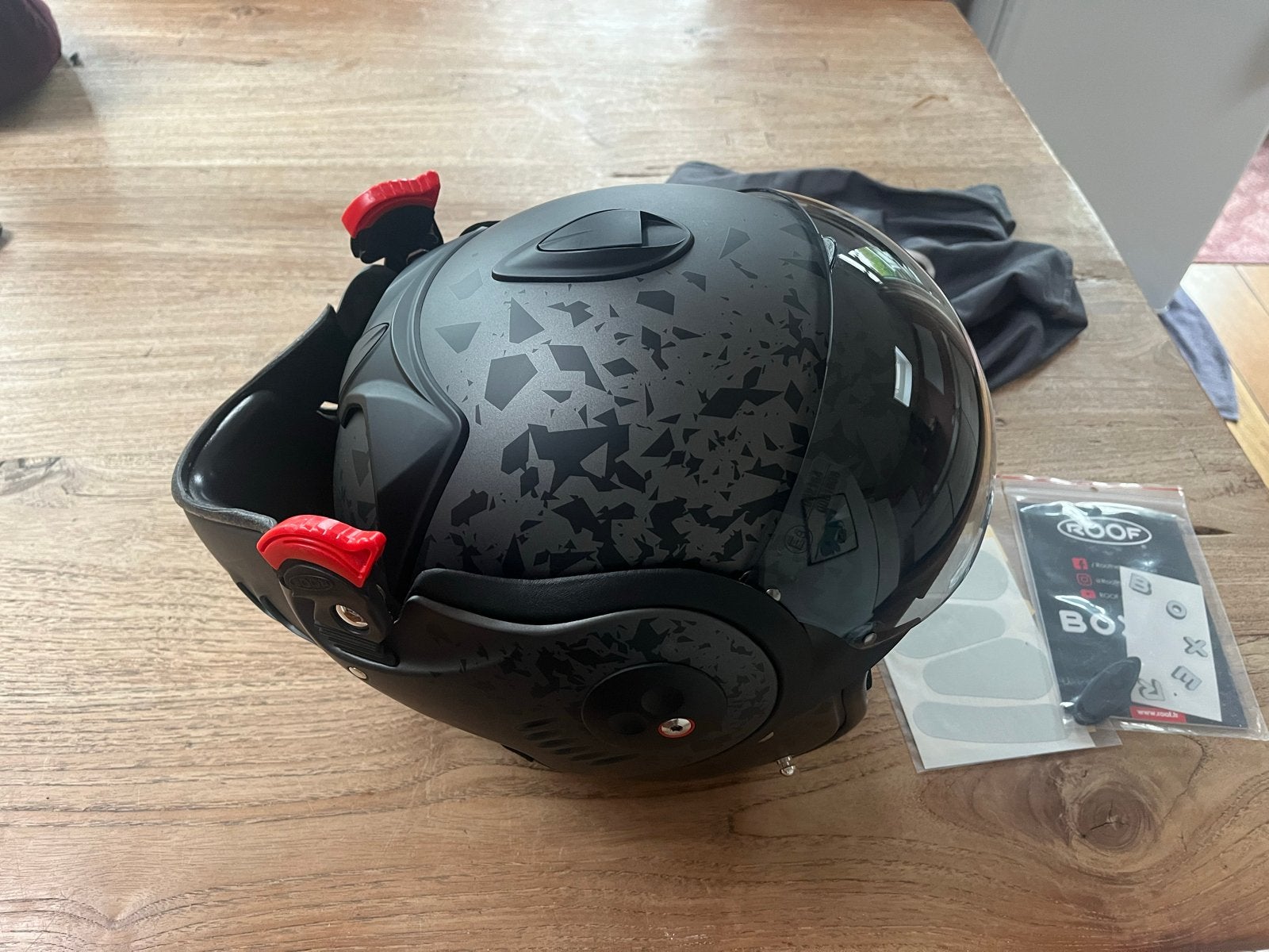 Roof Boxer V8 Alpha Blackstar Matt Graphite 22-06 - L, Overige merken, Systeemhelm, Heren, Ophalen of Verzenden