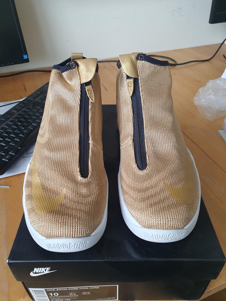 Nike Kobe Air Zoom Icon sneakers goud maat 44, Overige kleuren, Nike, Ophalen of Verzenden, Sneakers of Gympen