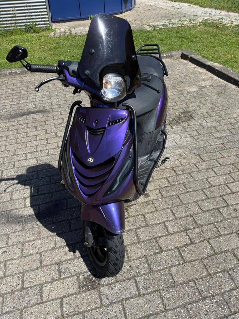 Piaggio Zip iGET 2018, Fietsen en Brommers, Gebruikt, Maximaal 45 km/u, Zip, Ophalen of Verzenden