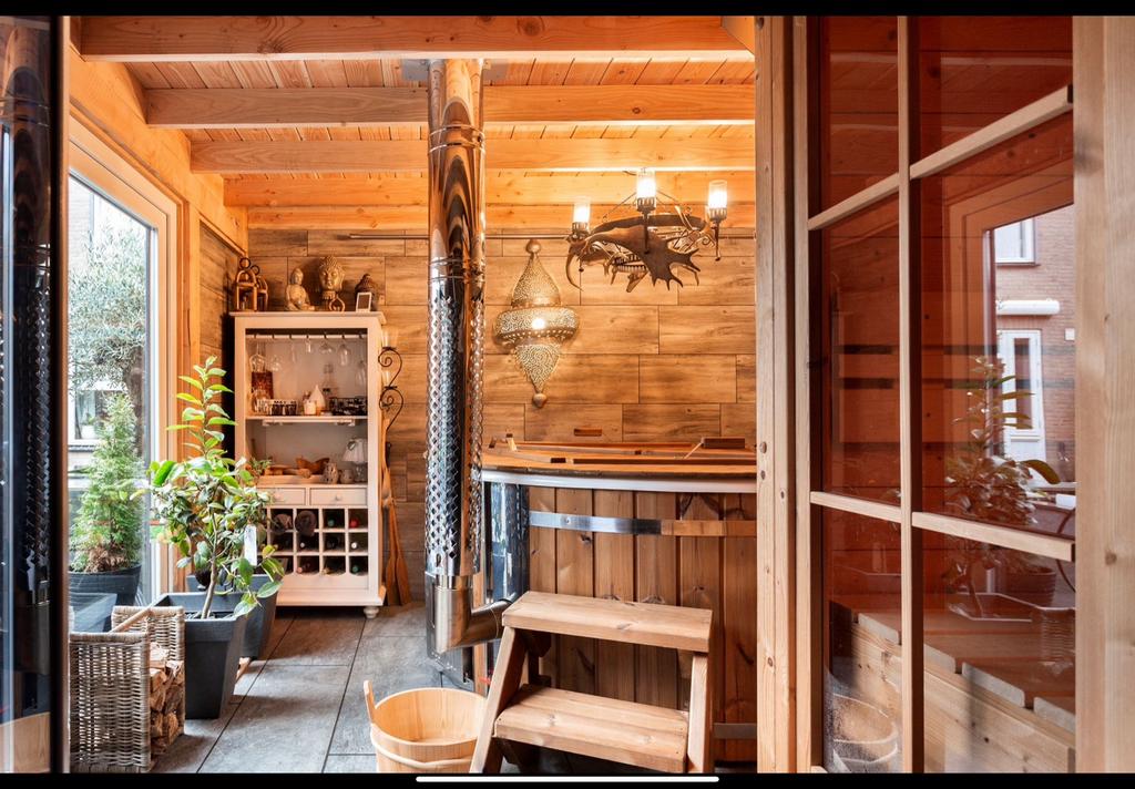 Finse binnen sauna, Sport en Fitness, Sauna, Zo goed als nieuw, Complete sauna, Ophalen
