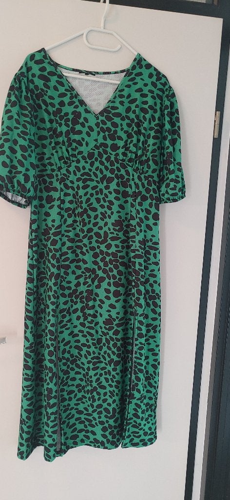 Zomerjurkjes maat 42, Overige kleuren, Maat 42/44 (L), Ophalen of Verzenden, Zo goed als nieuw