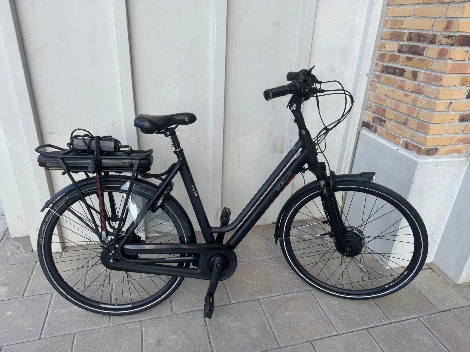 Stella Vicenza Superior Elektrische fiets D53cm Accu 522WH, Fietsen en Brommers, Elektrische fietsen, Ophalen, Zo goed als nieuw