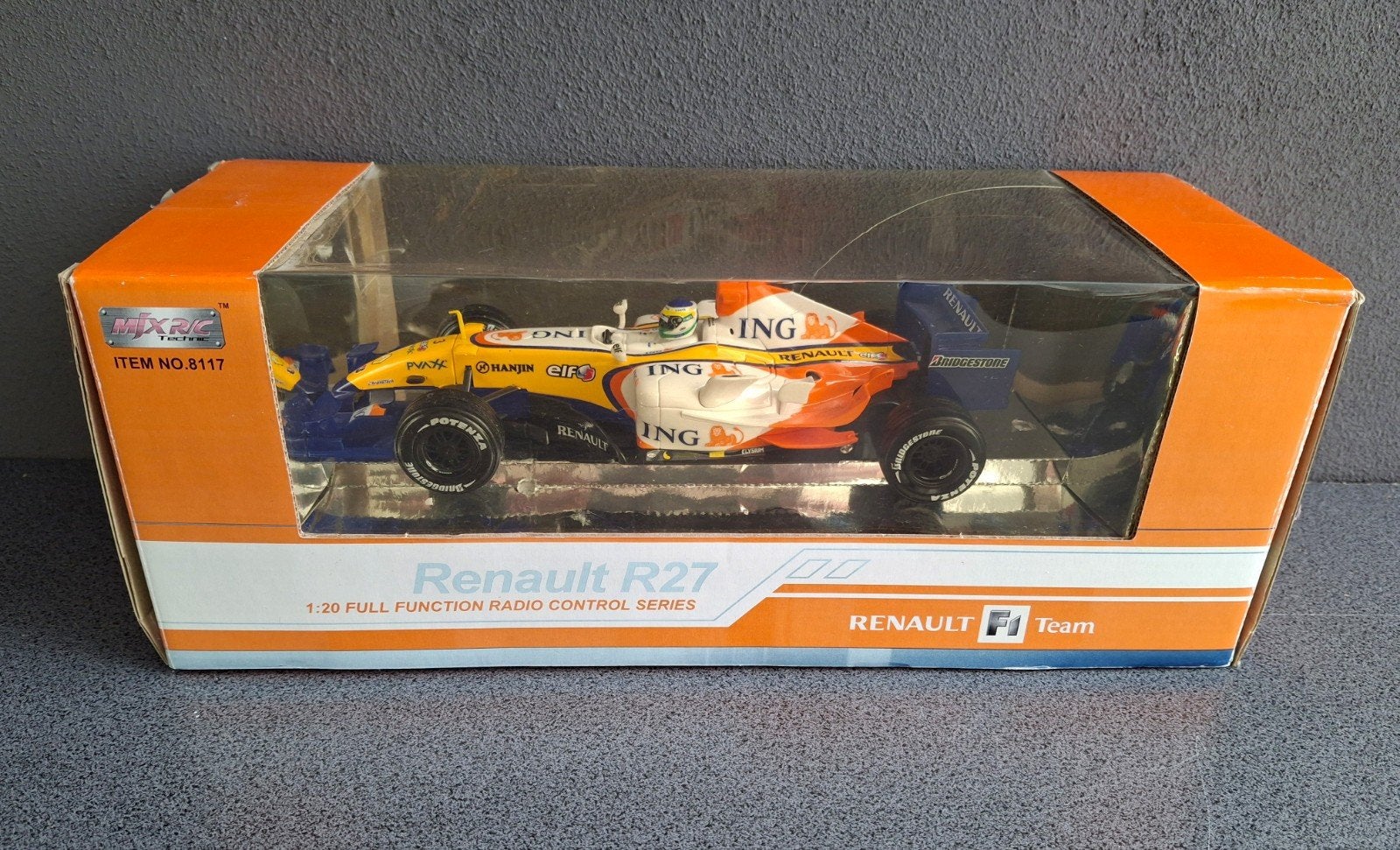 Radiografische Renault F1 R27 1:20 Formule 1 auto, Ophalen of Verzenden, Overige merken
