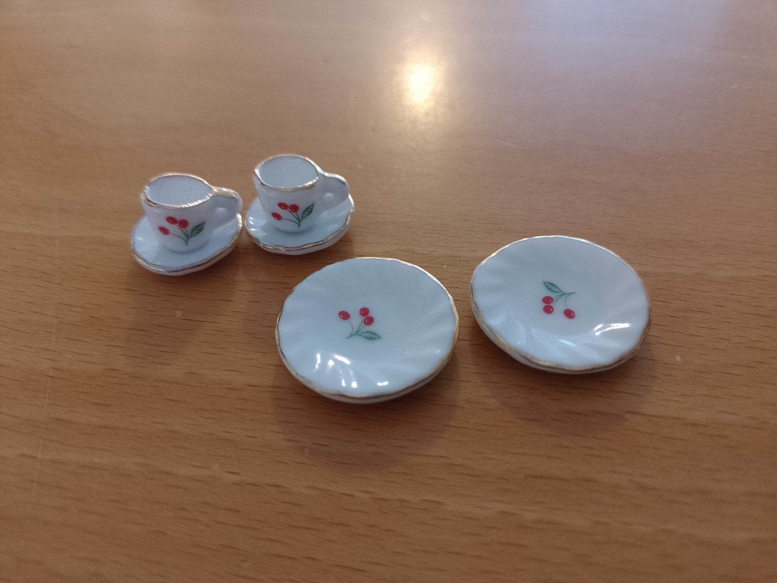 1:12 kop en schotels en bordjes, Ophalen of Verzenden, Gebruiksvoorwerp
