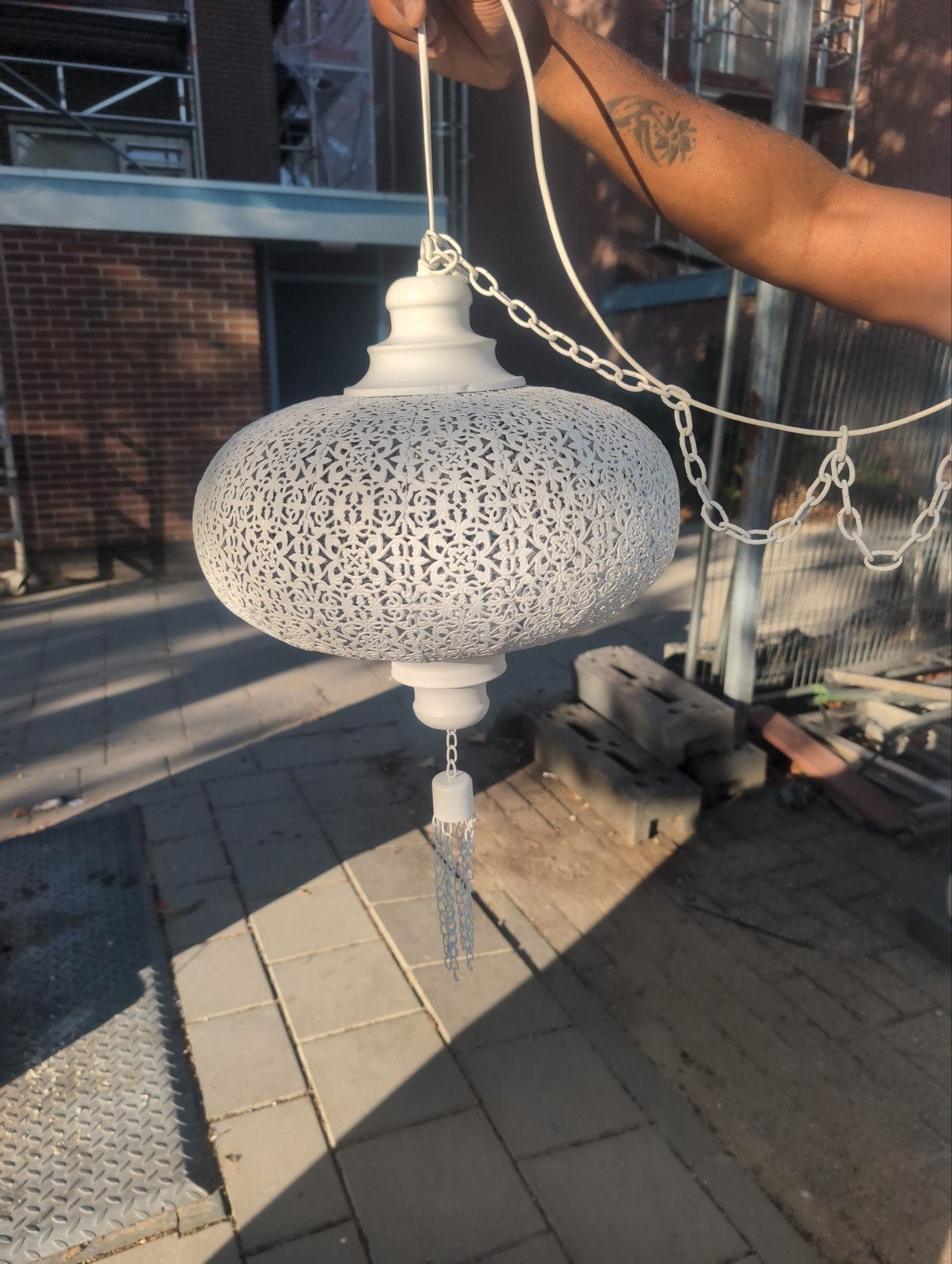 Decoratieve Oosterse Hanglamp - Wit Metaal, Overige fittingen, Ophalen of Verzenden, Zo goed als nieuw, Oosters