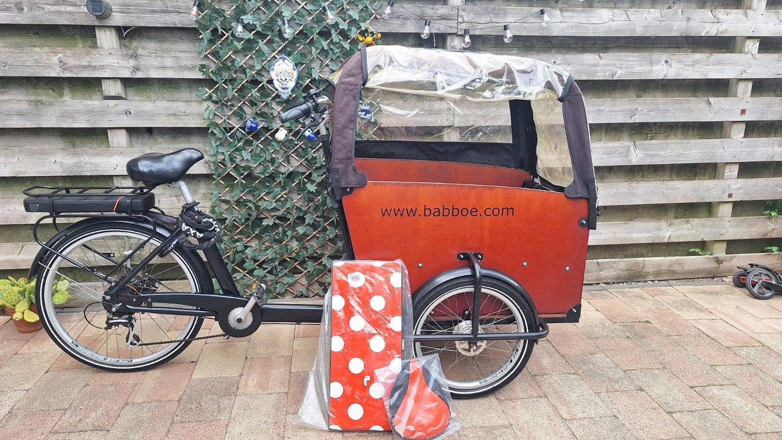 Babboe Big Elektrische Bakfiets met Huif en Accessoires, Ophalen, 4 kinderen of meer, Gebruikt, Huif